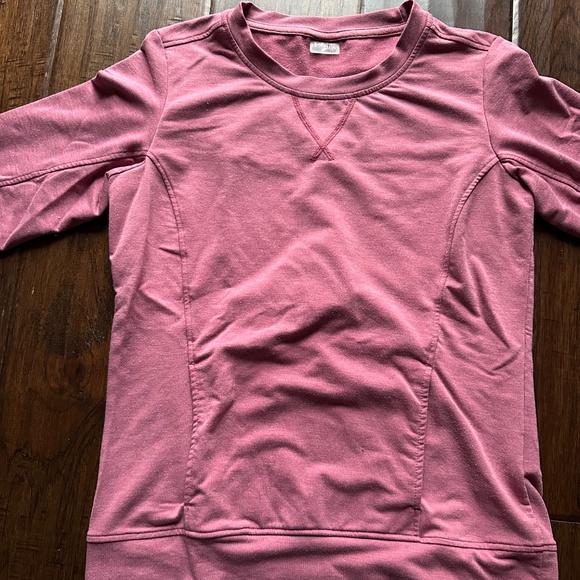 Marmot Women's Lightweight Sweater Mauve Pink Size Small EUC! - Picture 2 of 9